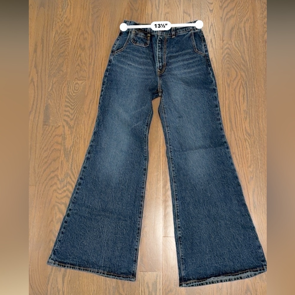 Levi’s Premium Ribcage Bell Jeans Size 28 High Rise Flare Dark Wash - Picture 9 of 12